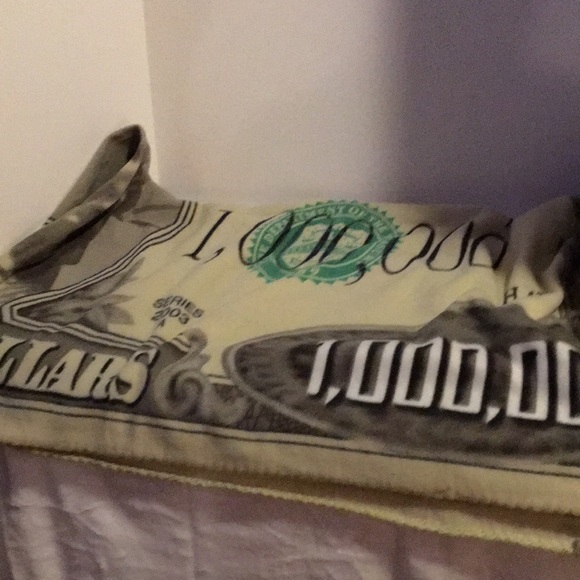 Million Dollar worded very soft 90”x40” throw blanket - Picture 1 of 2